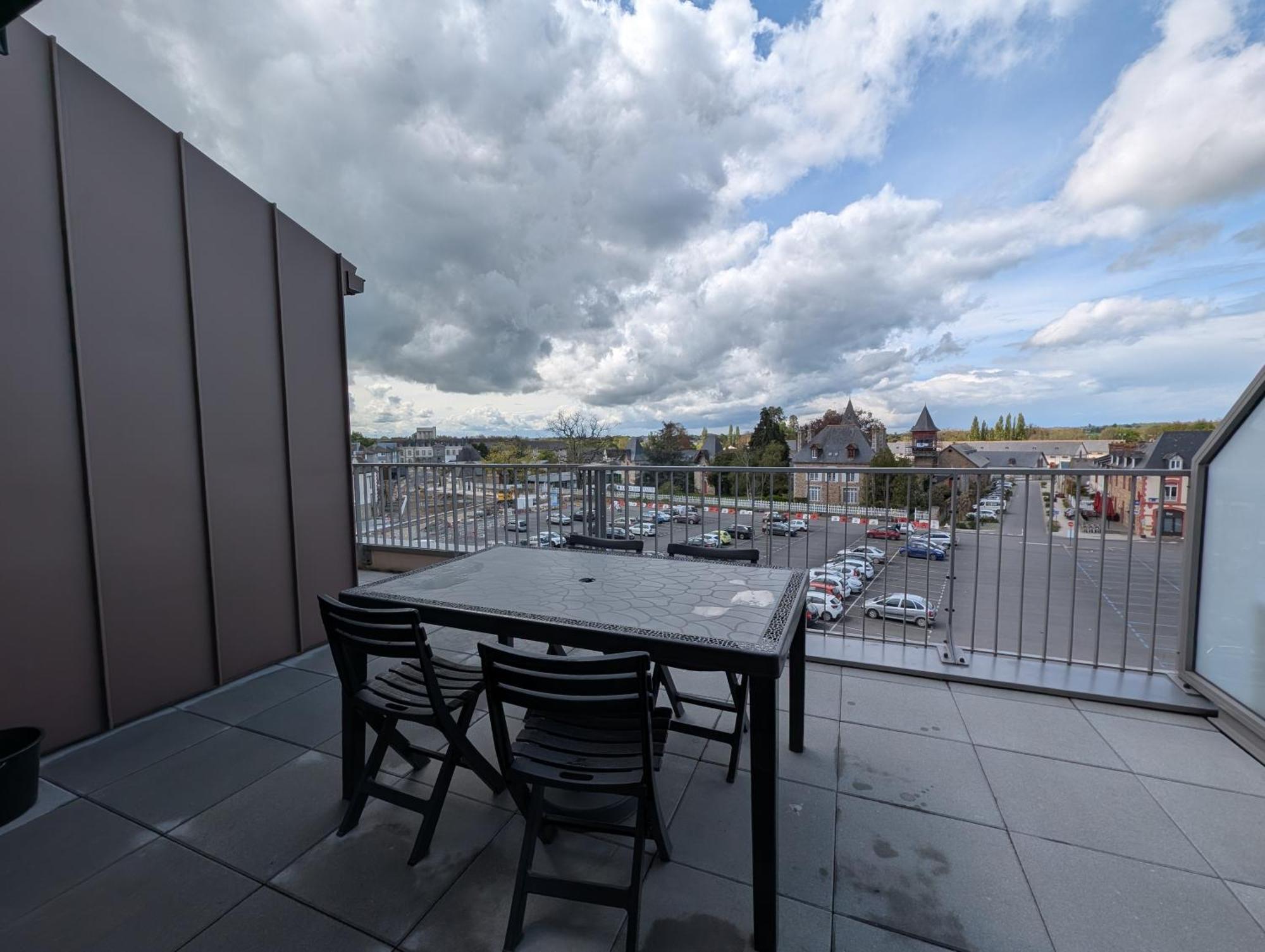 Apartmán Les Terrasses Du Haras Lamballe Exteriér fotografie